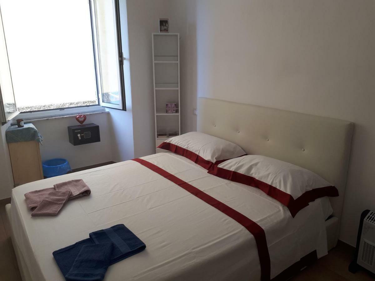 Casa Vacanze P&G. Colline, Mare, Relax 라스페치아 외부 사진
